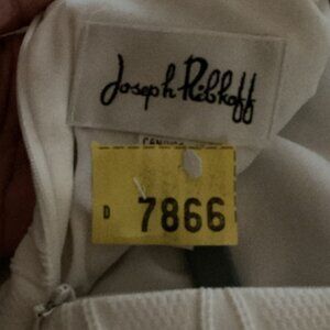 #1 Joseph Ribkoff Black & White Lace Sheath Dress – Size 14